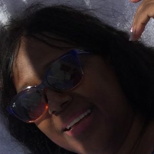 Meet your Posher, Darlene